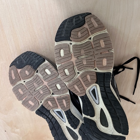 New Balance 880 running shoes 9.5 - Picture 7 of 10